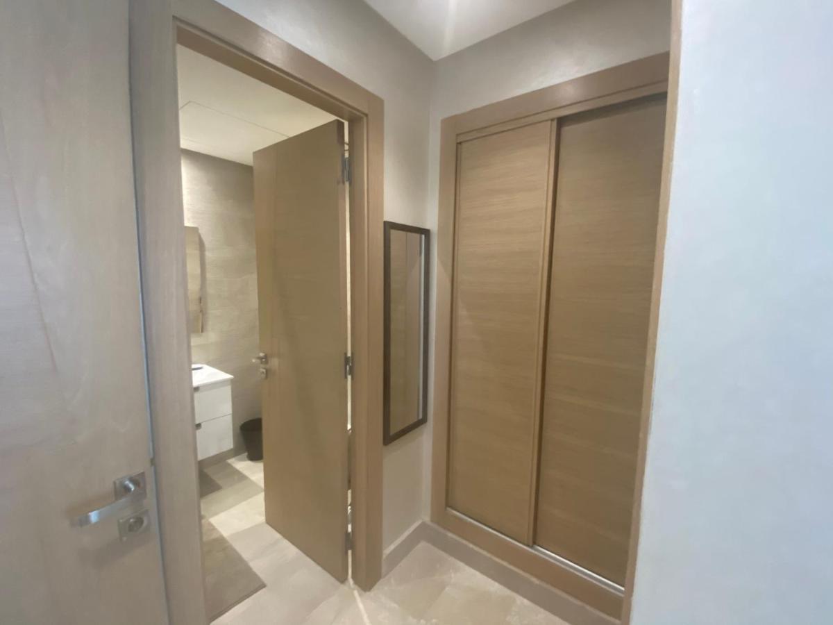 Luxueux Appartement Avec Vue Panoramique, Proche De La Gare Welcome Stay Καζαμπλάνκα Εξωτερικό φωτογραφία
